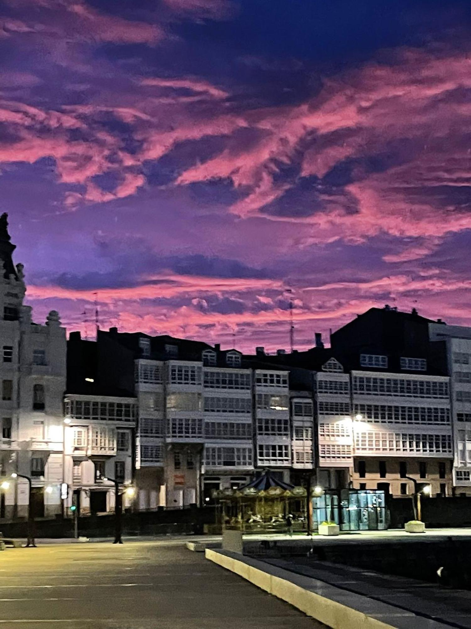 La Casa De Maria Pita Lägenhet A Coruña Exteriör bild